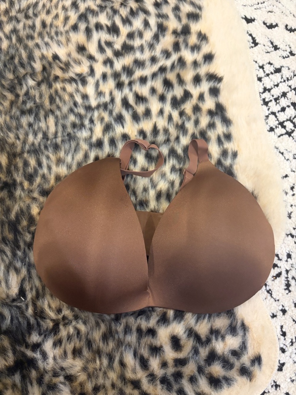 SKIMS Chocolate Brown Seamless T-Shirt Bra